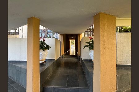 Hall de entrada de apartamento à venda com 2 quartos, 62m² em Planalto Paulista, São Paulo
