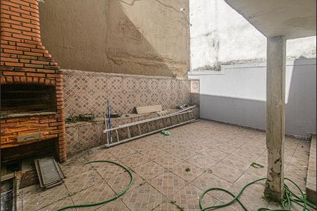 Casa para alugar com 560m², 10 quartos e 10 vagas Casa para alugar com 560m², 10 quartos e 10 vagasquintal com churrasqueira_4