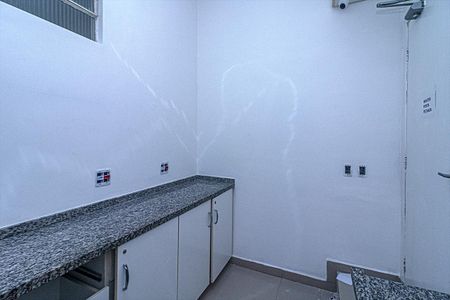 Casa para alugar com 560m², 10 quartos e 10 vagas Casa para alugar com 560m², 10 quartos e 10 vagascozinha_3