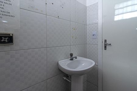 Casa para alugar com 560m², 10 quartos e 10 vagas Casa para alugar com 560m², 10 quartos e 10 vagasbanheiro social 3_3