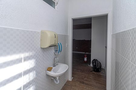 Casa para alugar com 560m², 10 quartos e 10 vagas Casa para alugar com 560m², 10 quartos e 10 vagasbanheiro social_3