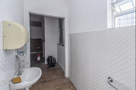 Casa para alugar com 560m², 10 quartos e 10 vagas Casa para alugar com 560m², 10 quartos e 10 vagasbanheiro social_4