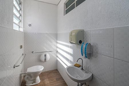 Casa para alugar com 560m², 10 quartos e 10 vagas Casa para alugar com 560m², 10 quartos e 10 vagasbanheiro social_1