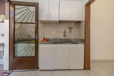 Casa à venda com 360m², 5 quartos e 3 vagas Casa à venda com 360m², 5 quartos e 3 vagasCozinha
