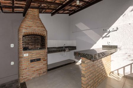 Casa à venda com 360m², 5 quartos e 3 vagas Casa à venda com 360m², 5 quartos e 3 vagasChurrasqueira