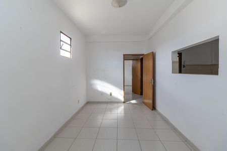 Casa à venda com 360m², 5 quartos e 3 vagas Casa à venda com 360m², 5 quartos e 3 vagasCopa