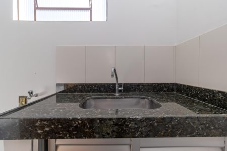 Casa à venda com 360m², 5 quartos e 3 vagas Casa à venda com 360m², 5 quartos e 3 vagasCozinha 2
