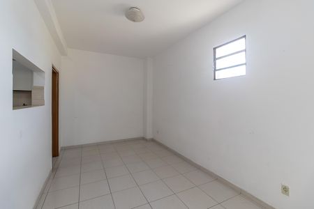Casa à venda com 360m², 5 quartos e 3 vagas Casa à venda com 360m², 5 quartos e 3 vagasCopa
