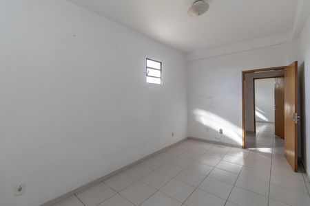 Casa à venda com 360m², 5 quartos e 3 vagas Casa à venda com 360m², 5 quartos e 3 vagasCopa