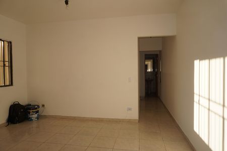 Sala de apartamento para alugar com 2 quartos, 53m² em Jardim Vitória, Embu das Artes