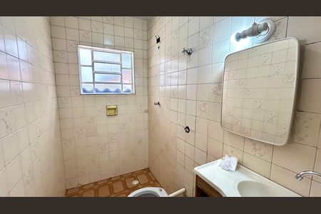 Banheiro  de casa para alugar com 3 quartos, 80m² em Jardim Rosa de Franca, Guarulhos