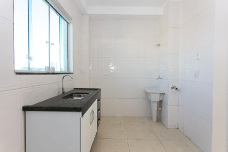 Apartamento à venda com 50m², 2 quartos e 1 vaga Apartamento à venda com 50m², 2 quartos e 1 vagaCozinha e Área de Serviço