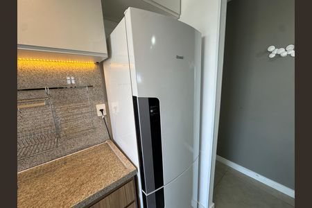 Cozinha de apartamento para alugar com 2 quartos, 58m² em Chácara Santo Antônio (zona Sul), São Paulo