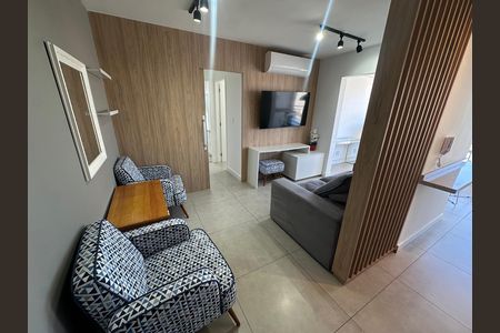 Sala de apartamento para alugar com 2 quartos, 58m² em Chácara Santo Antônio (zona Sul), São Paulo