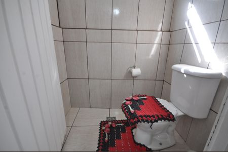 Casa à venda com 1180m², 4 quartos e 13 vagasBanheiro do Quarto Suíte