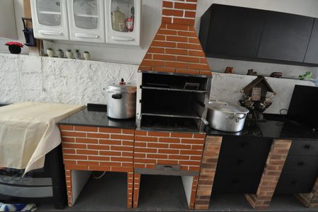 Casa à venda com 1180m², 4 quartos e 13 vagasChurrasqueira