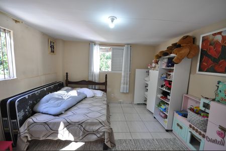 Casa à venda com 1180m², 4 quartos e 13 vagasQuarto Suíte