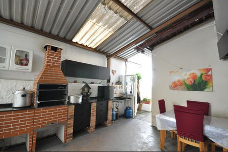 Casa à venda com 1180m², 4 quartos e 13 vagasChurrasqueira