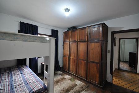 Casa à venda com 1180m², 4 quartos e 13 vagasQuarto 2