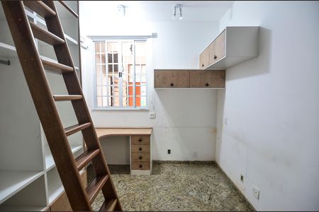 Quarto de casa para alugar com 3 quartos, 130m² em Andarai, Rio de Janeiro