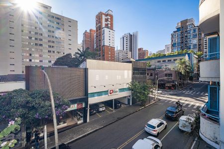 Apartamento à venda com 130m², 1 quarto e sem vaga Apartamento à venda com 130m², 1 quarto e sem vagaSala/Cozinha - VIsta