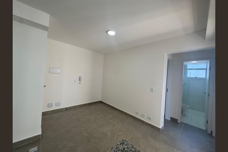 Sala de apartamento para alugar com 2 quartos, 45m² em Vila Osasco, Osasco