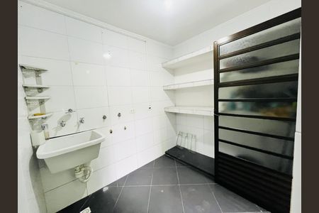 Casa à venda com 187m², 3 quartos e 3 vagasÁrea de Serviço