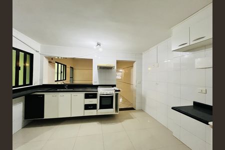 Casa à venda com 187m², 3 quartos e 3 vagasCozinha