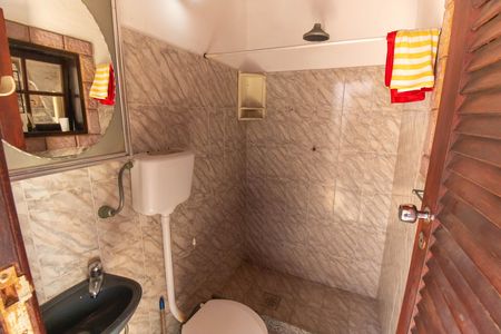 Casa à venda com 141m², 3 quartos e 2 vagasBanheiro de serviço