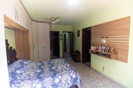 Casa à venda com 141m², 3 quartos e 2 vagasSuíte 1