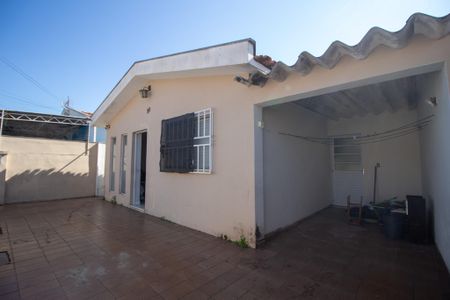 Fachada  de casa para alugar com 3 quartos, 159m² em Vossoroca, Votorantim