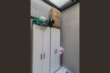 Casa à venda com 72m², 2 quartos e 1 vaga Casa à venda com 72m², 2 quartos e 1 vagaÁrea de Serviço