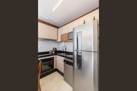 Casa à venda com 72m², 2 quartos e 1 vaga Casa à venda com 72m², 2 quartos e 1 vagaSala e Cozinha