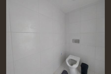 Banheiro de kitnet/studio à venda com 1 quarto, 22m² em Campo Grande, São Paulo