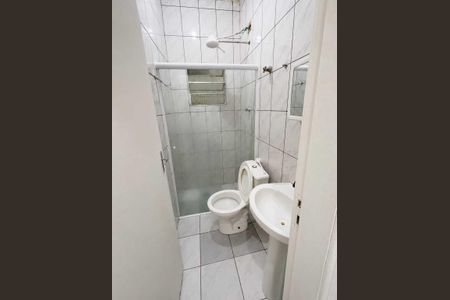 Banheiro de casa para alugar com 1 quarto, 50m² em Jardim do Engenho, Cotia