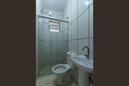 Banheiro de casa para alugar com 1 quarto, 55m² em Parque Alexandre, Cotia