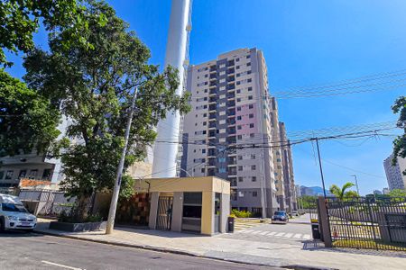 Apartamento à venda com 37m², 2 quartos e 1 vaga Apartamento à venda com 37m², 2 quartos e 1 vagaFachado do condomínio