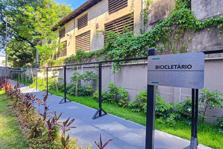 Apartamento à venda com 37m², 2 quartos e 1 vaga Apartamento à venda com 37m², 2 quartos e 1 vagaÁrea comum