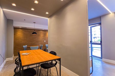 Apartamento à venda com 37m², 2 quartos e 1 vaga Apartamento à venda com 37m², 2 quartos e 1 vagaÁrea comum