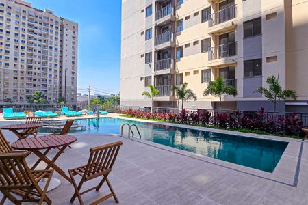Apartamento à venda com 37m², 2 quartos e 1 vaga Apartamento à venda com 37m², 2 quartos e 1 vagaÁrea comum - Piscina