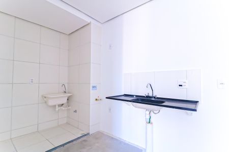Apartamento à venda com 37m², 2 quartos e 1 vaga Apartamento à venda com 37m², 2 quartos e 1 vagaCozinha e Área de Serviço