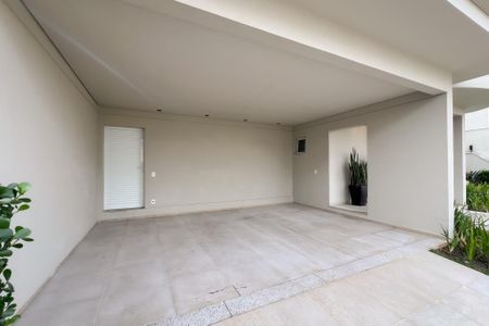 Garagem de casa de condomínio para alugar com 3 quartos, 270m² em Jardim Europa, Valinhos