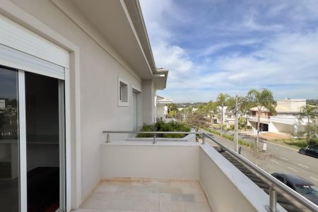 Varanda da Suíte 3 de casa de condomínio para alugar com 3 quartos, 270m² em Jardim Europa, Valinhos