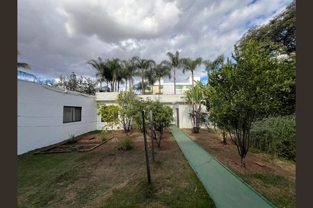 Quintal de casa à venda com 5 quartos, 550m² em Bandeirantes (pampulha), Belo Horizonte