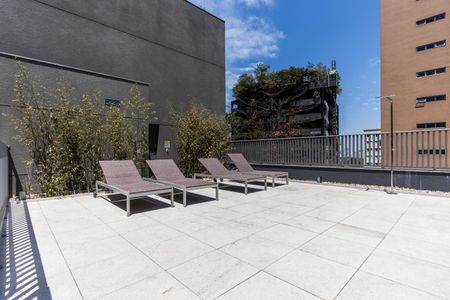 Apartamento para alugar com 27m², 1 quarto e sem vagaPiscina