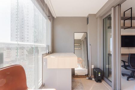 Apartamento para alugar com 27m², 1 quarto e sem vaga Apartamento para alugar com 27m², 1 quarto e sem vagaVaranda