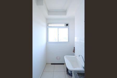 Área de Serviço de apartamento para alugar com 3 quartos, 54m² em Jardim Canhema, Diadema