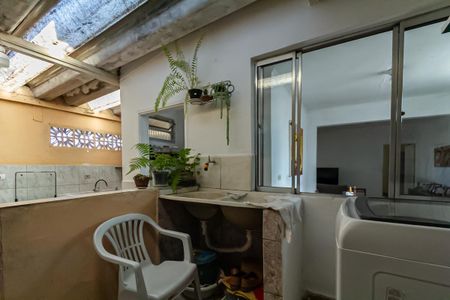 Casa para alugar com 140m², 2 quartos e 1 vaga Casa para alugar com 140m², 2 quartos e 1 vagaÁrea de Serviço