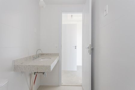 Apartamento à venda com 96m², 2 quartos e 1 vagaBanheiro da Suíte 2