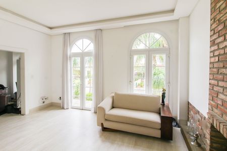 Sala de casa de condomínio para alugar com 4 quartos, 231m² em Dom Feliciano, Gravataí